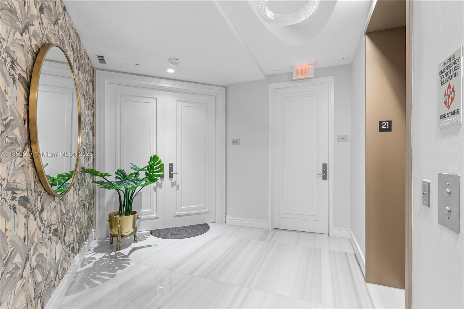 17901 Collins Ave # 2103