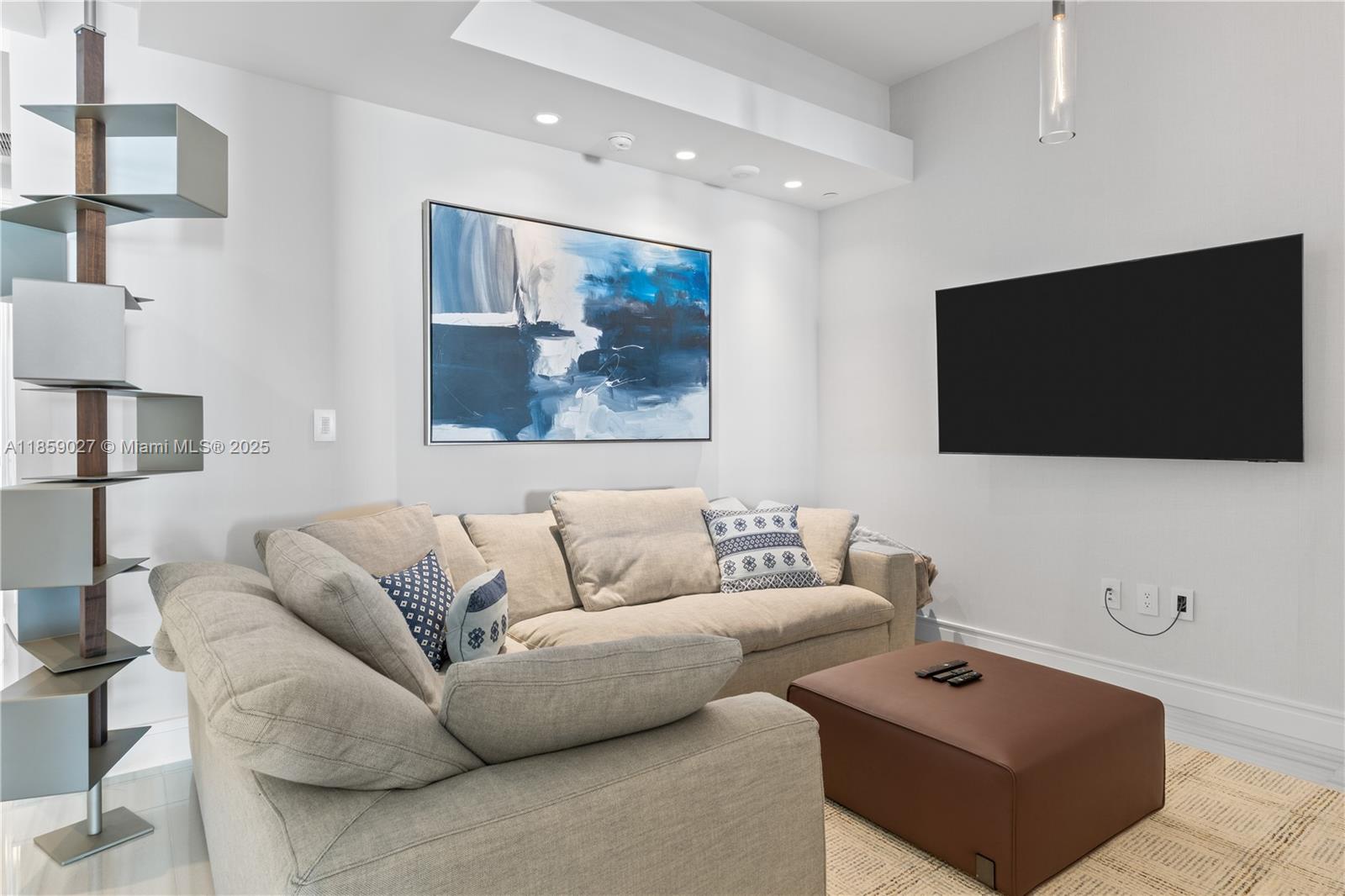 17901 Collins Ave # 2103