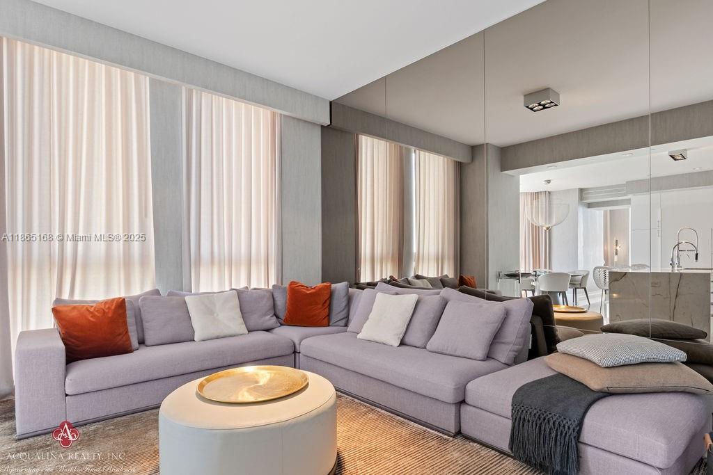 17749 Collins Ave # 902