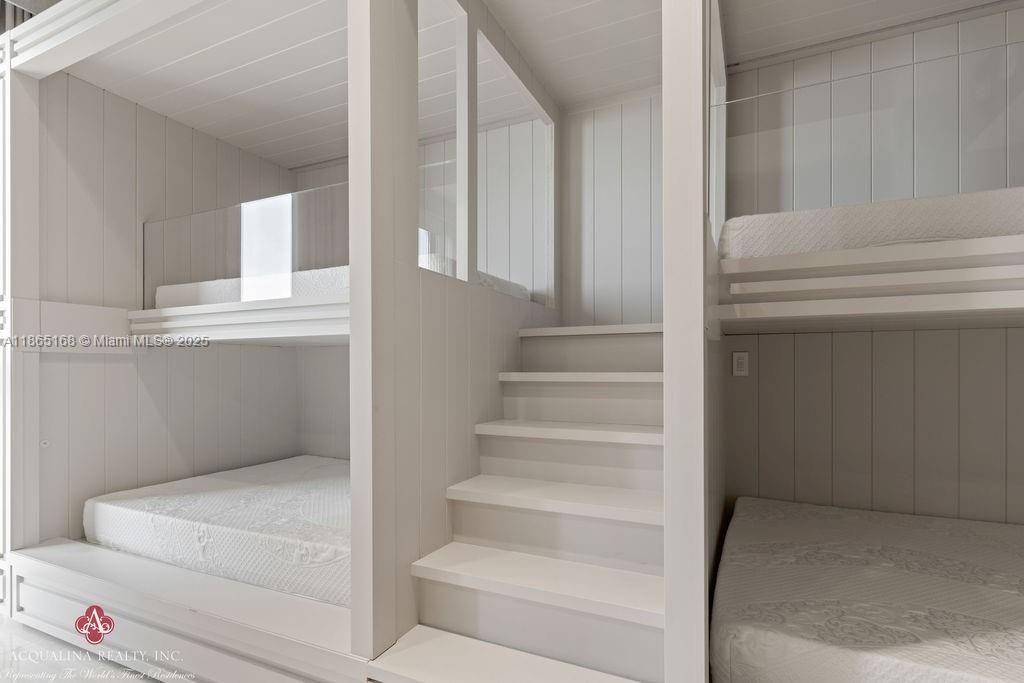 17749 Collins Ave # 902