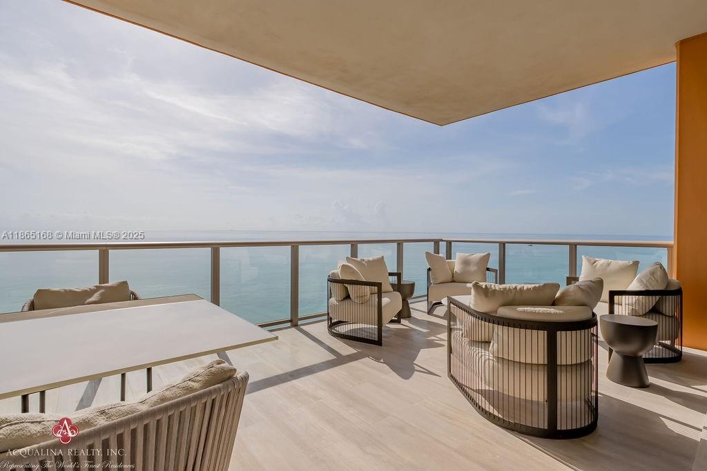 17749 Collins Ave # 902