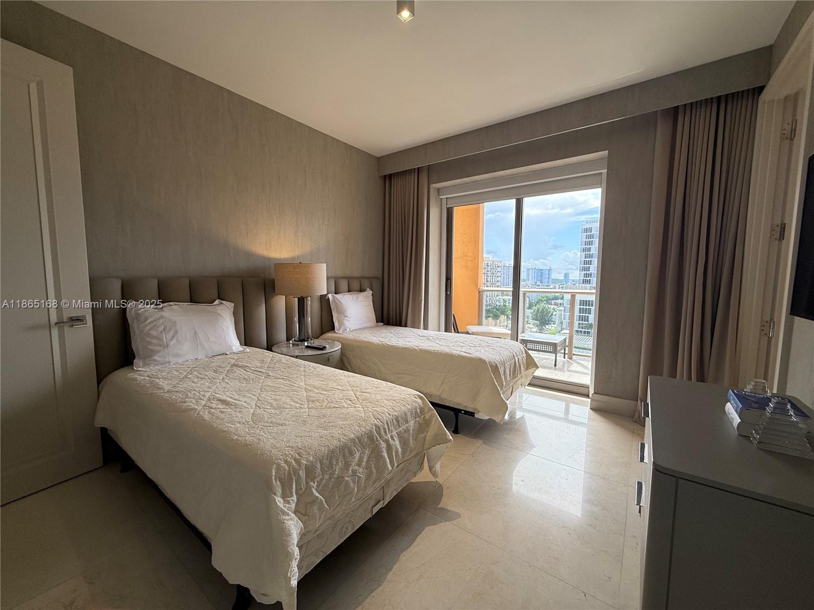 17749 Collins Ave # 902