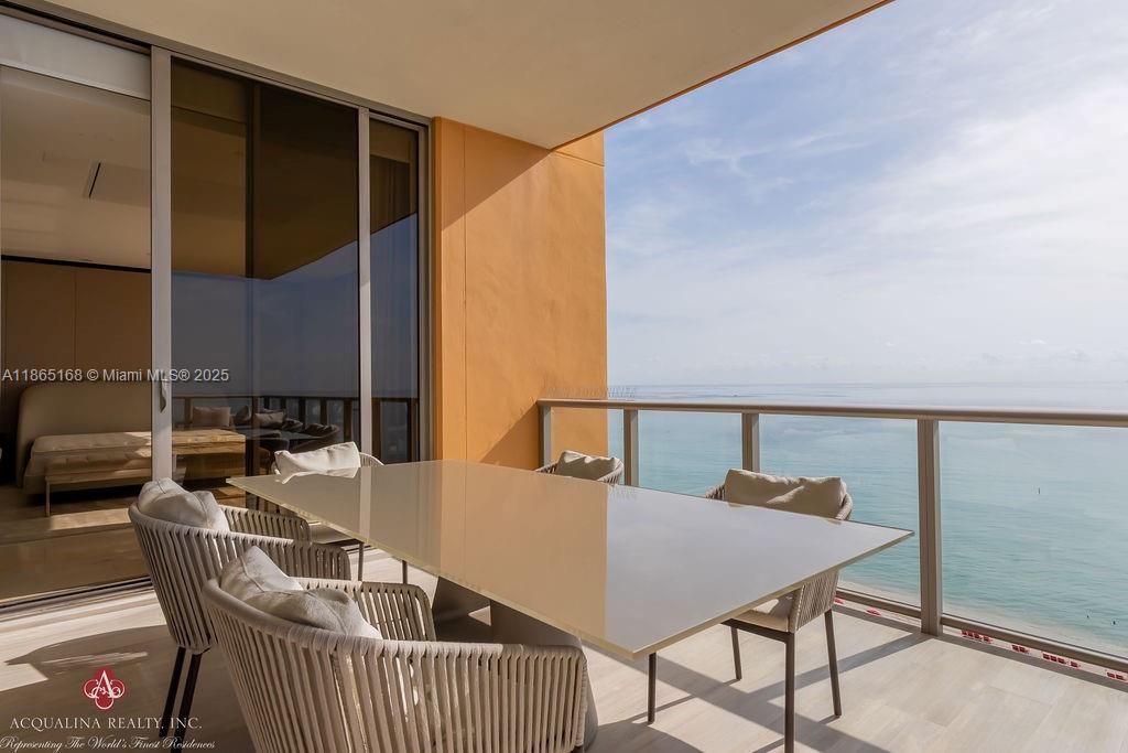 17749 Collins Ave # 902