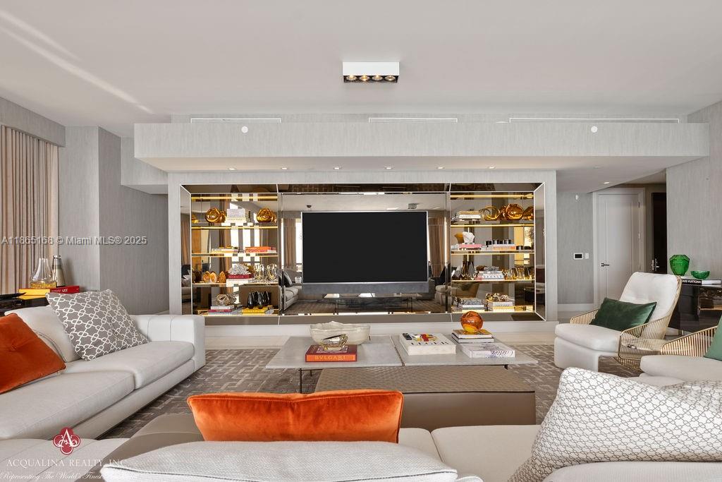 17749 Collins Ave # 902