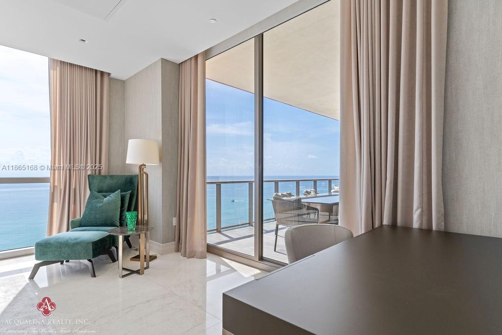 17749 Collins Ave # 902