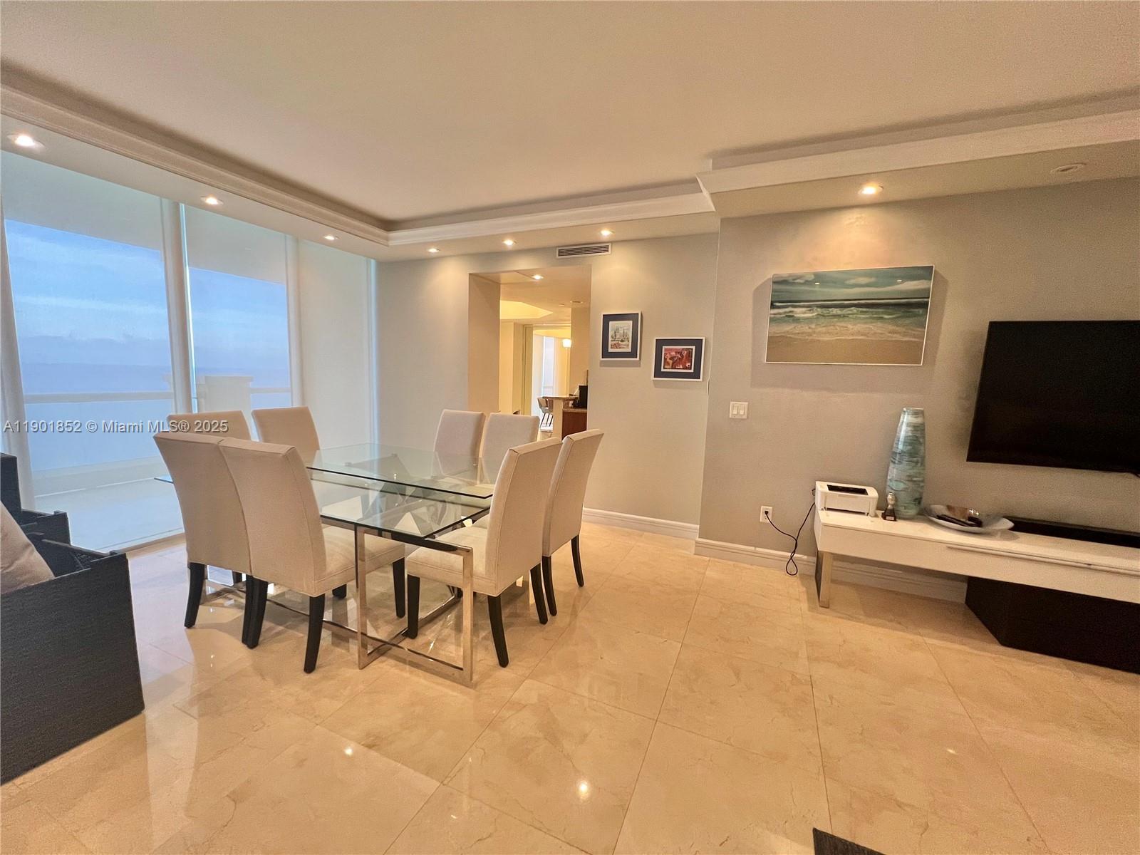 17875 Collins Ave # 4305, Sunny Isles Beach Unit: 4305