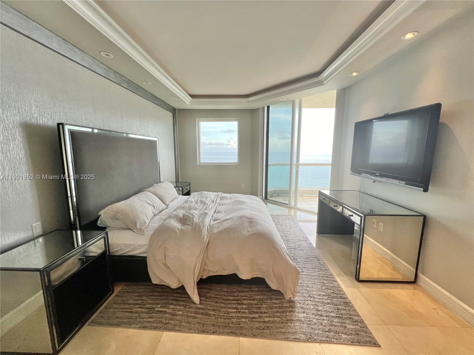 17875 Collins Ave # 4305, Sunny Isles Beach Unit: 4305