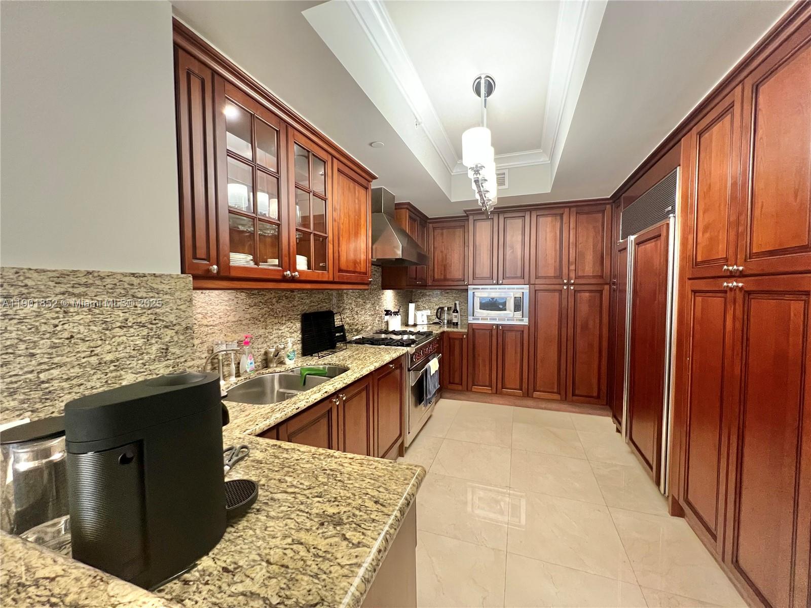 17875 Collins Ave # 4305, Sunny Isles Beach Unit: 4305