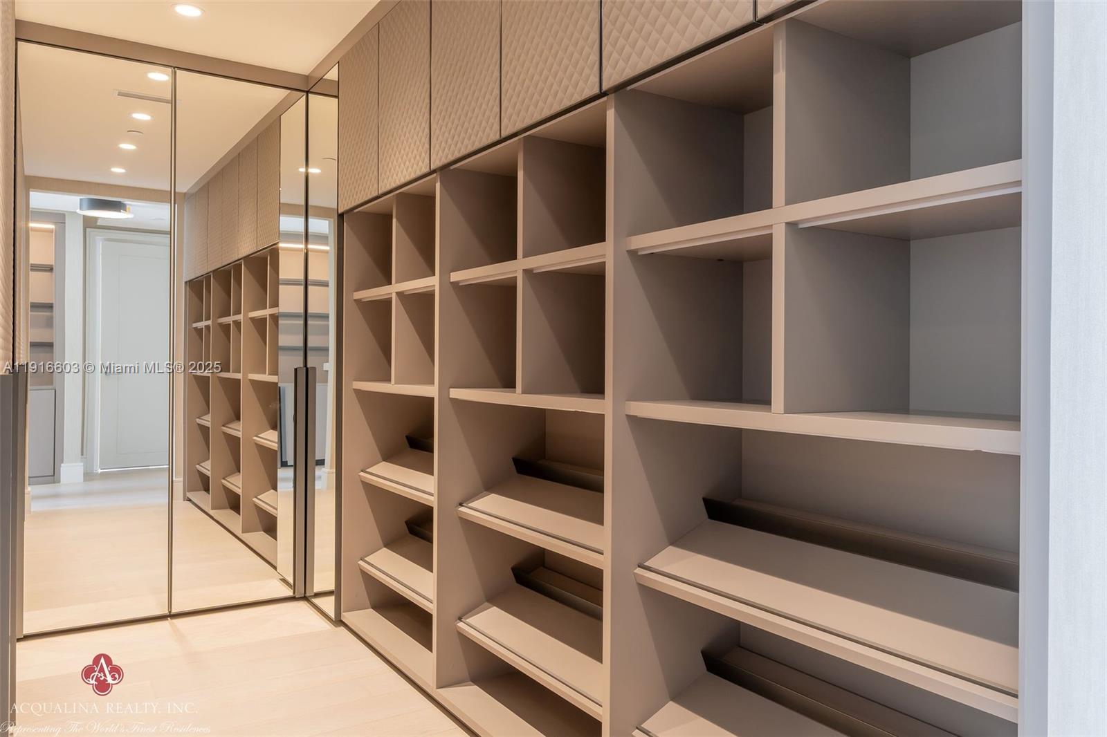 17975 Collins Avenue # 2402