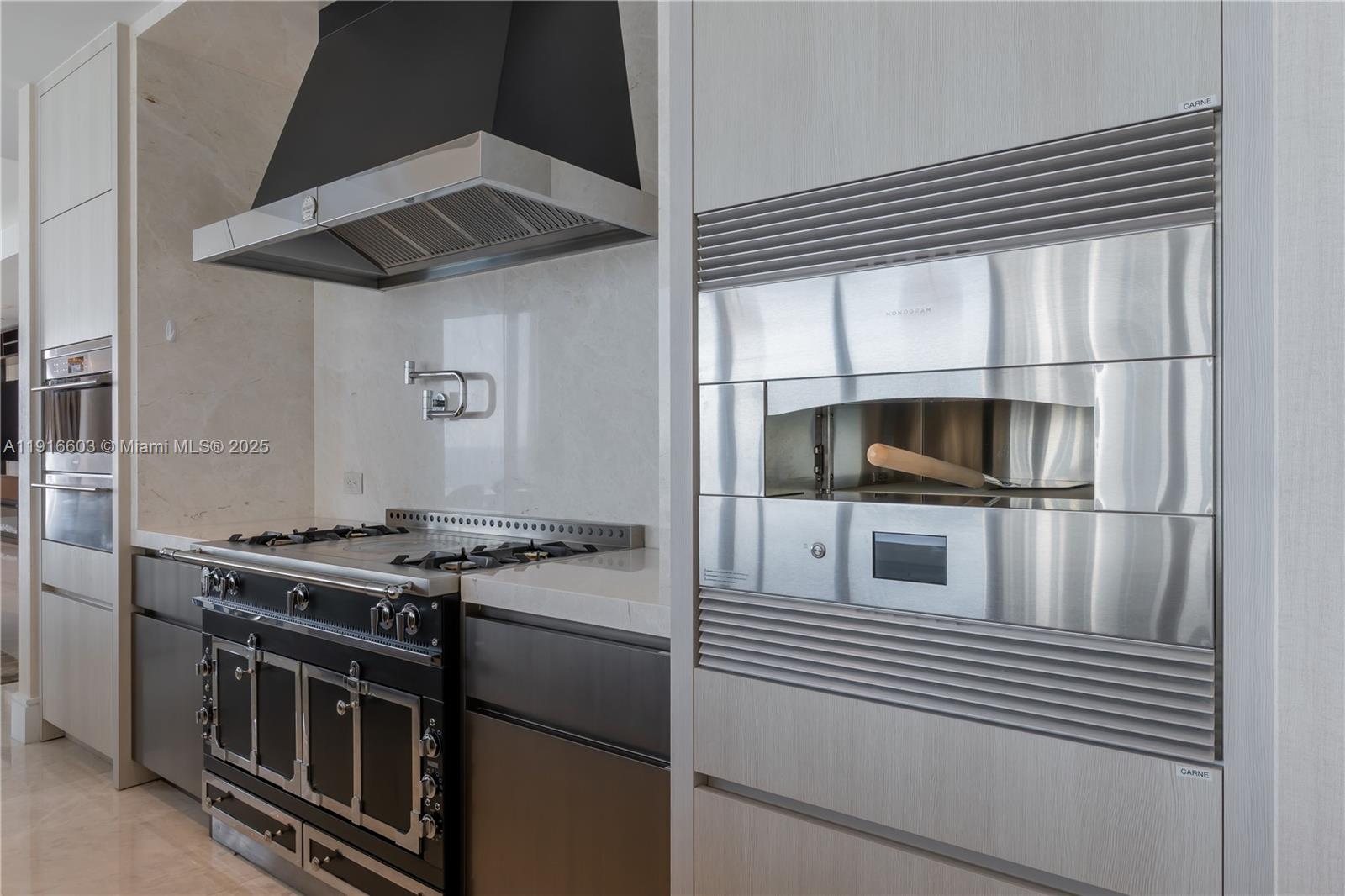 17975 Collins Avenue # 2402