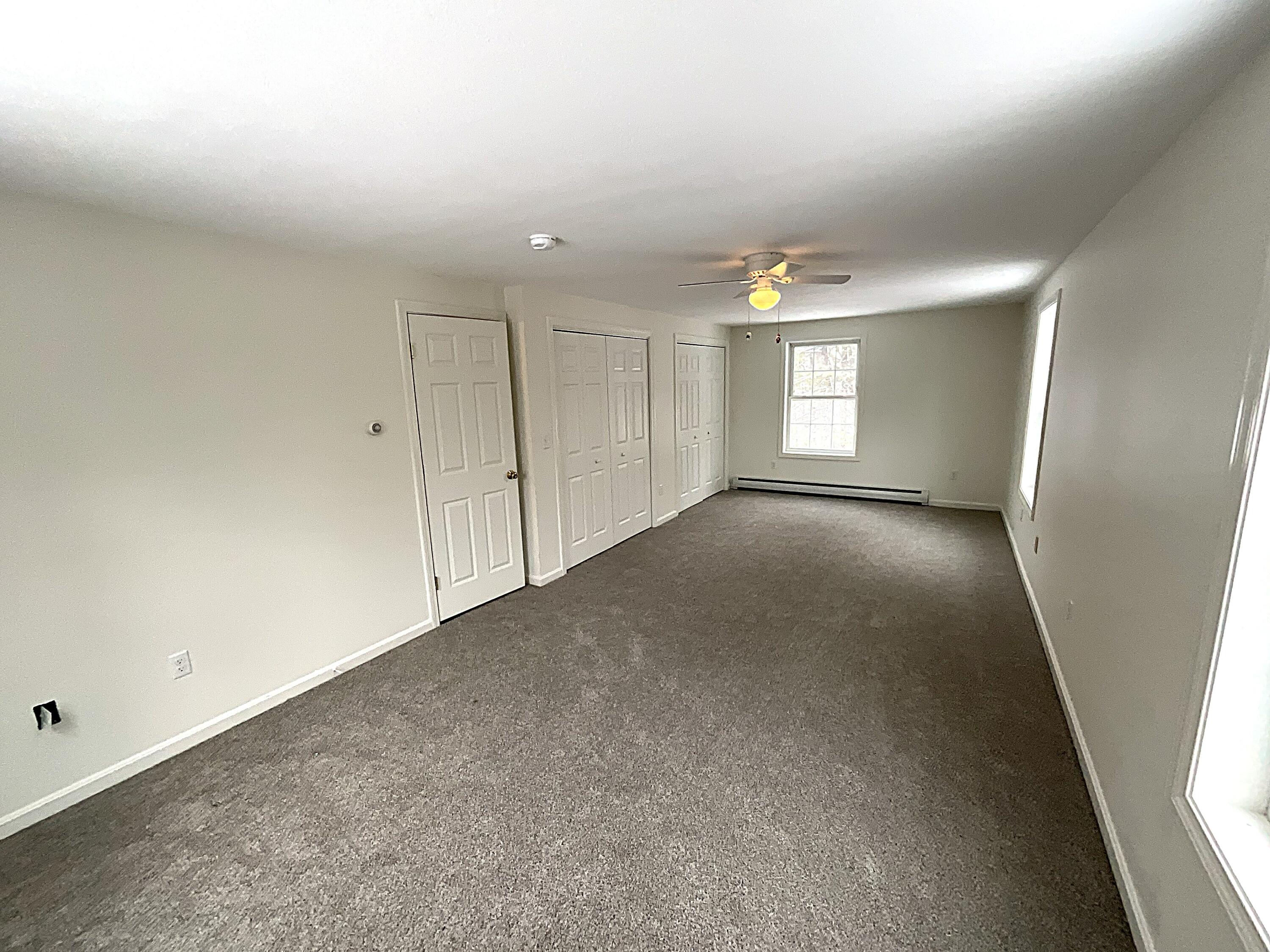8 Evergreen Circle