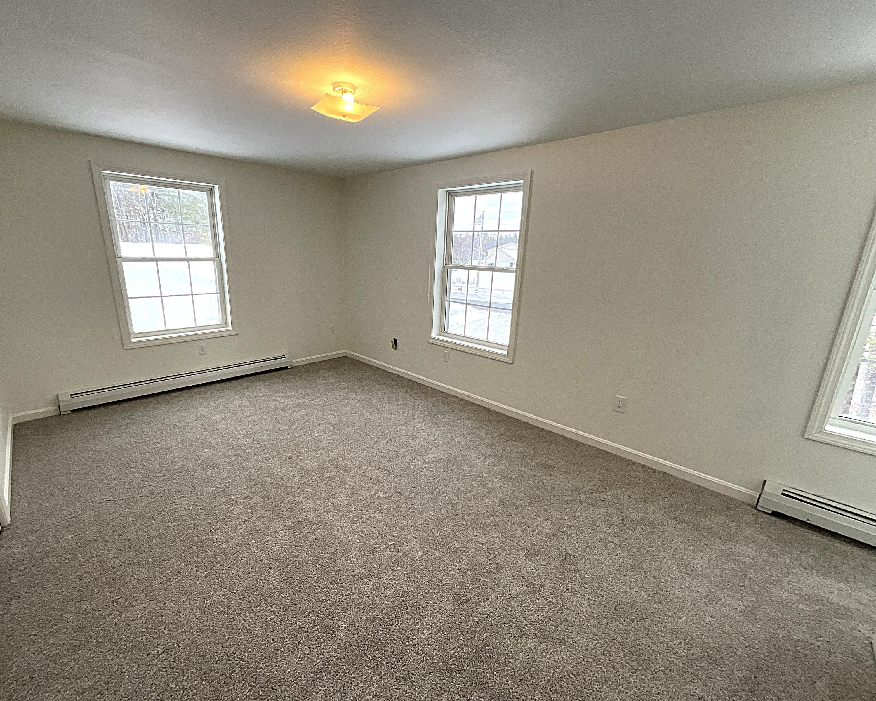 8 Evergreen Circle
