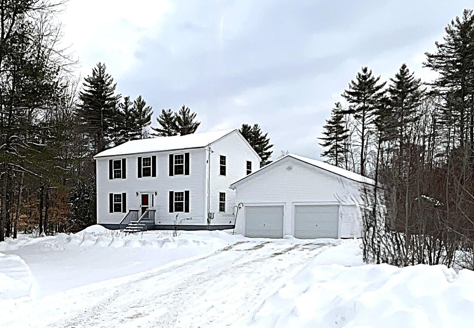 8 Evergreen Circle
