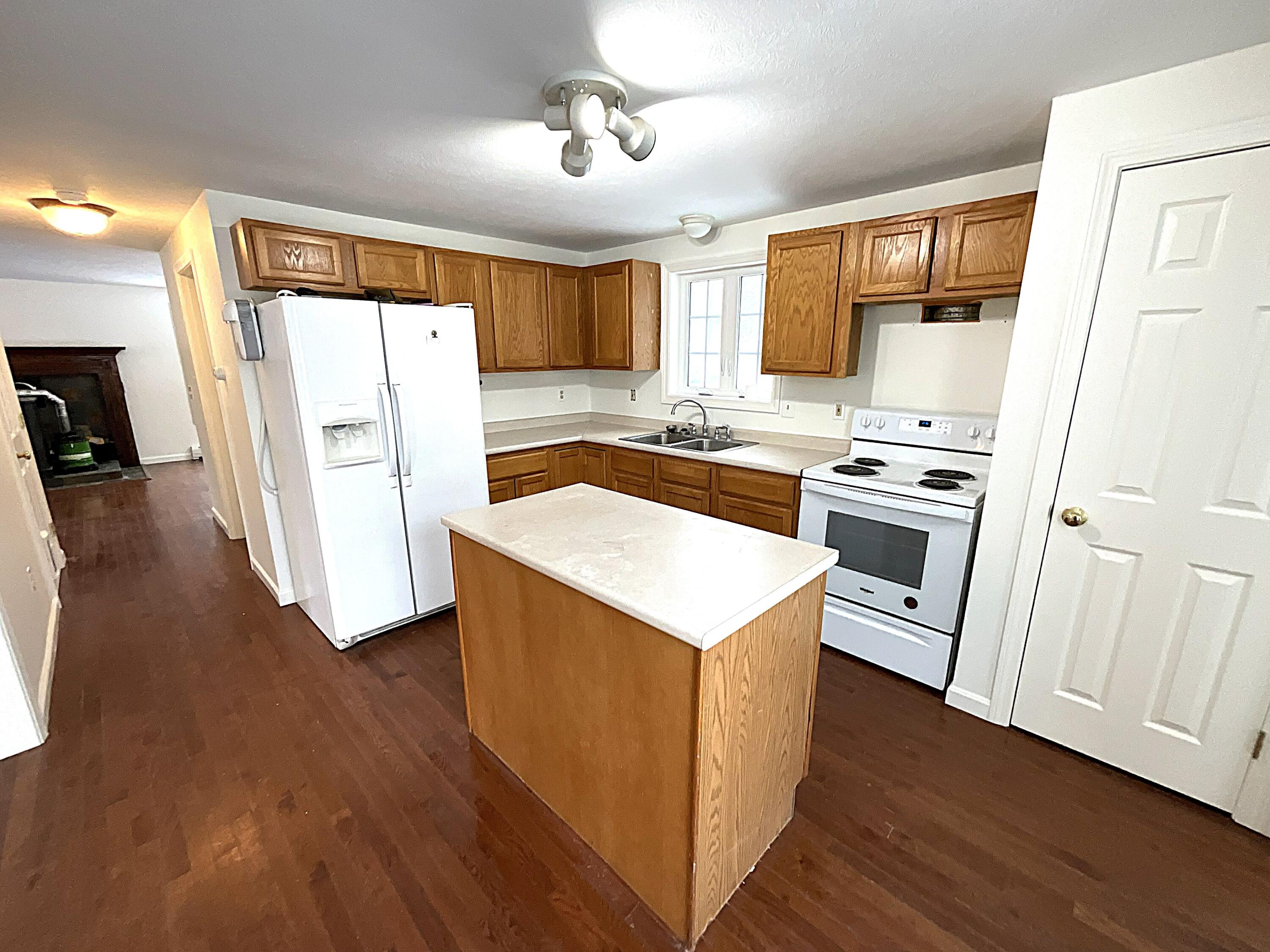 8 Evergreen Circle