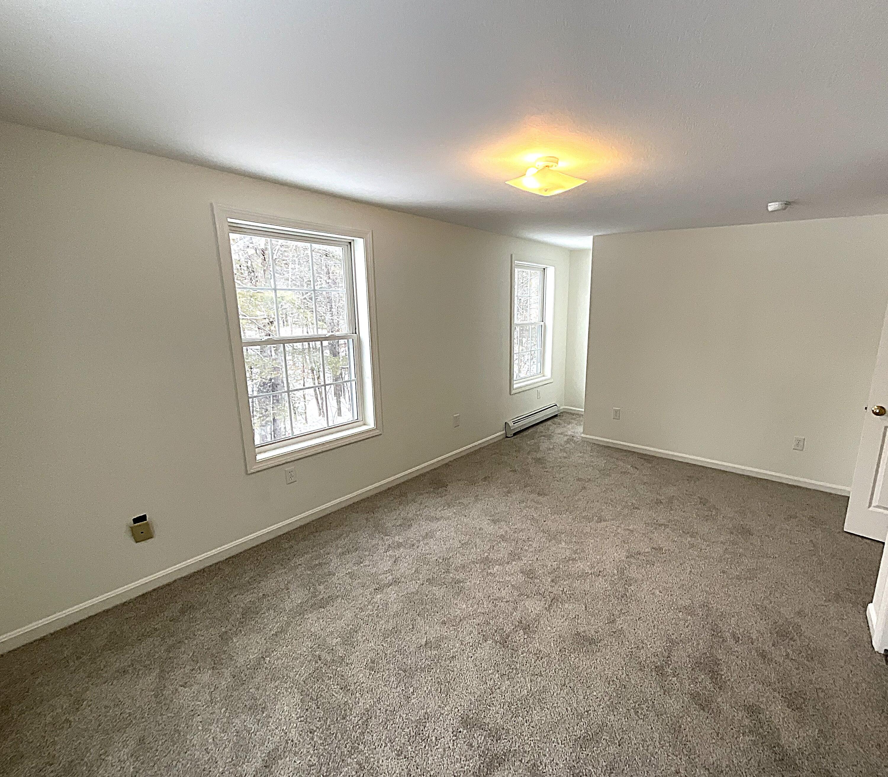 8 Evergreen Circle