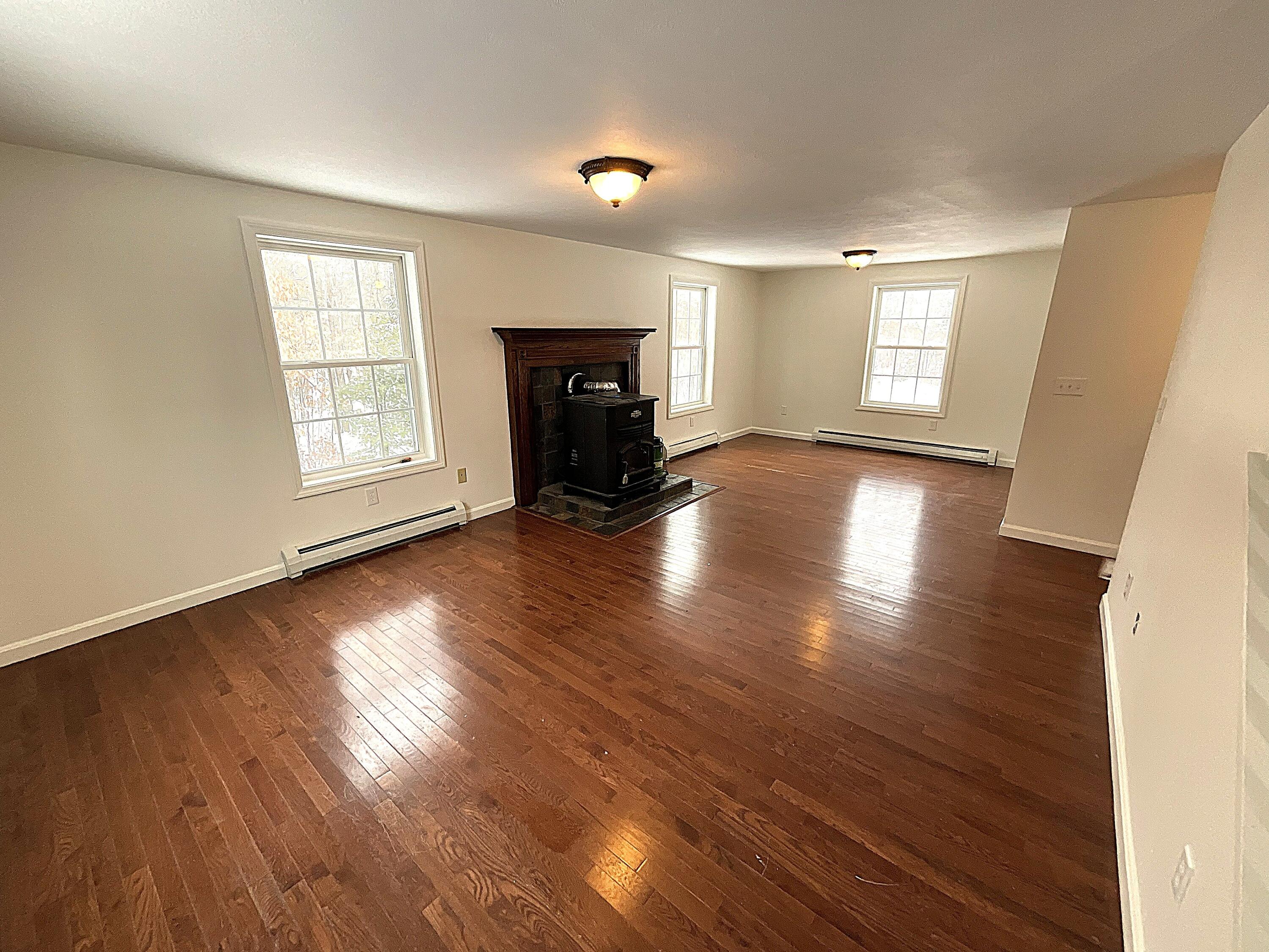 8 Evergreen Circle