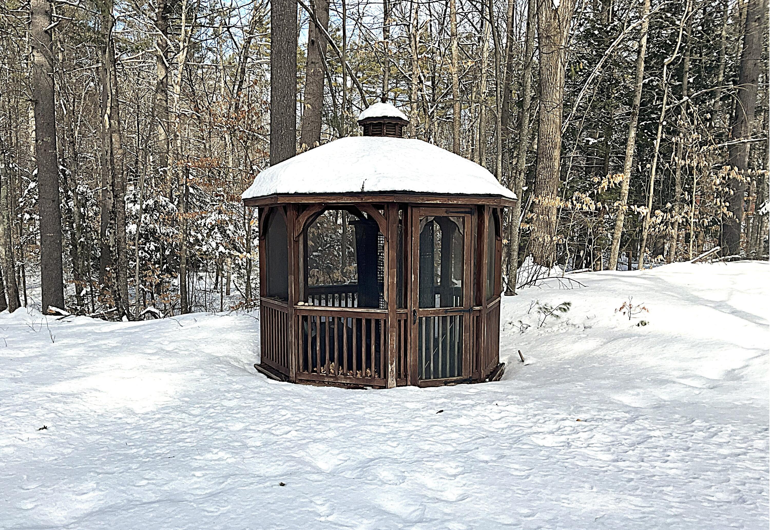 28 Summit Drive