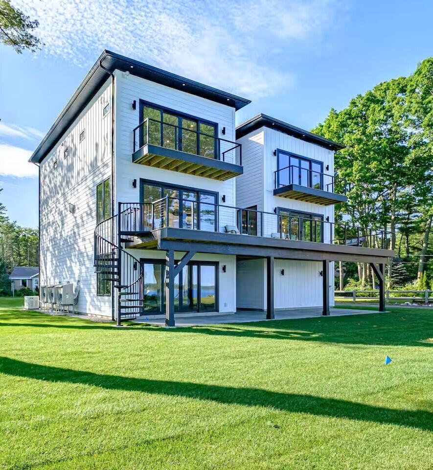 70 Maquoit Drive