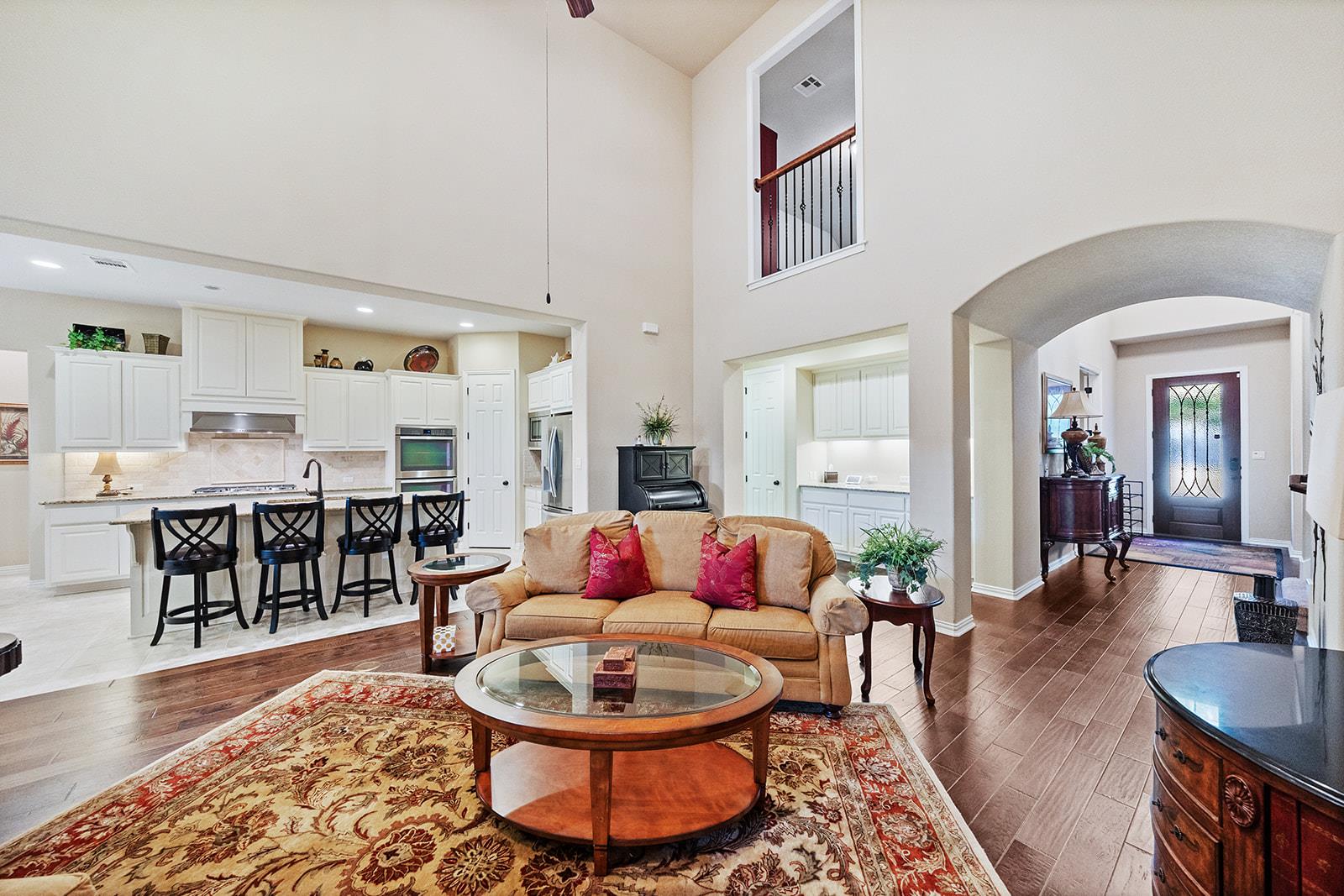 128 Lady Bird LN