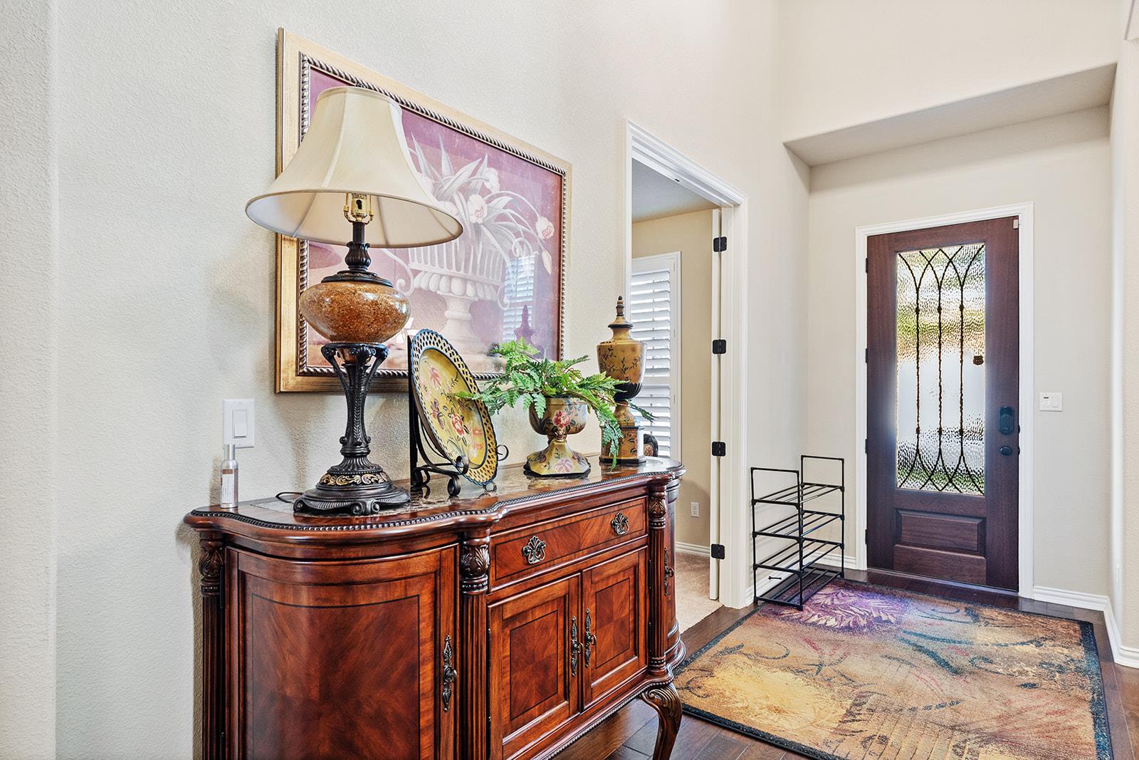 128 Lady Bird LN