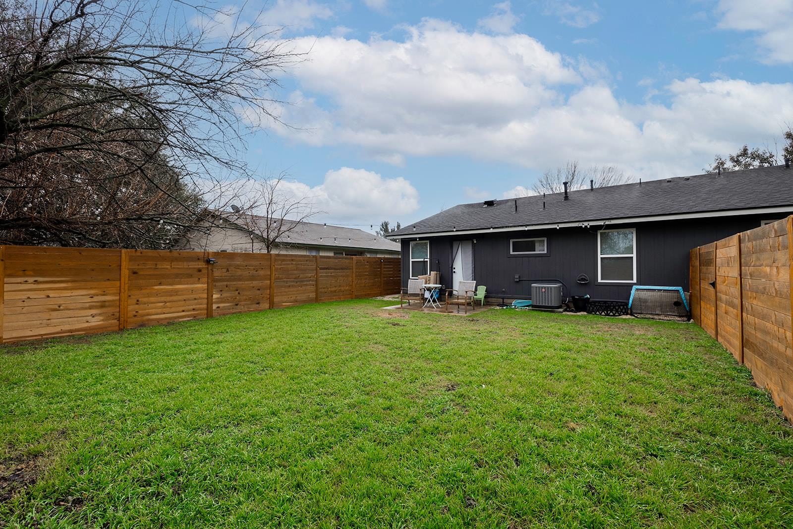 12217 Dundee DR # B