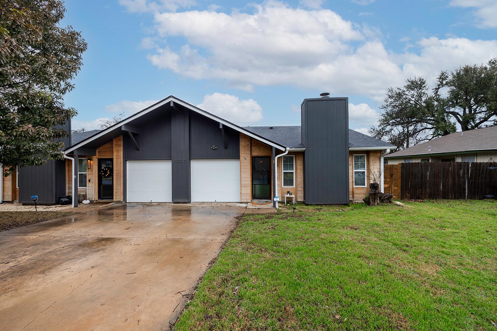 12217 Dundee DR # B