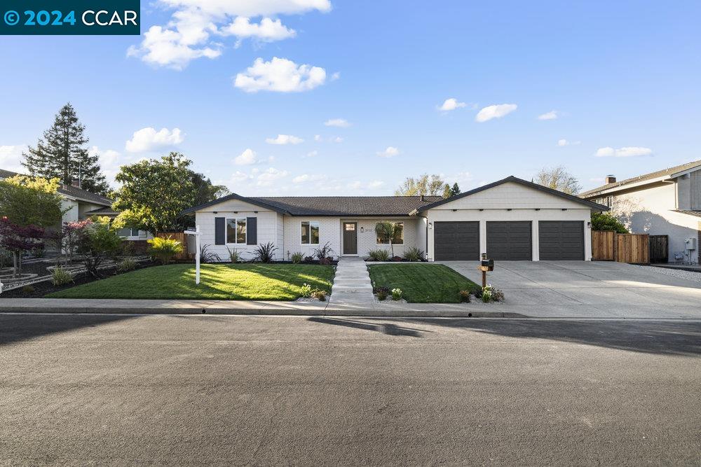 3712 Segovia Ct