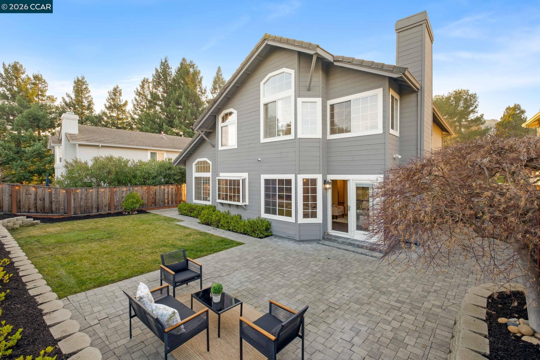 1304 Fountain Springs Cir