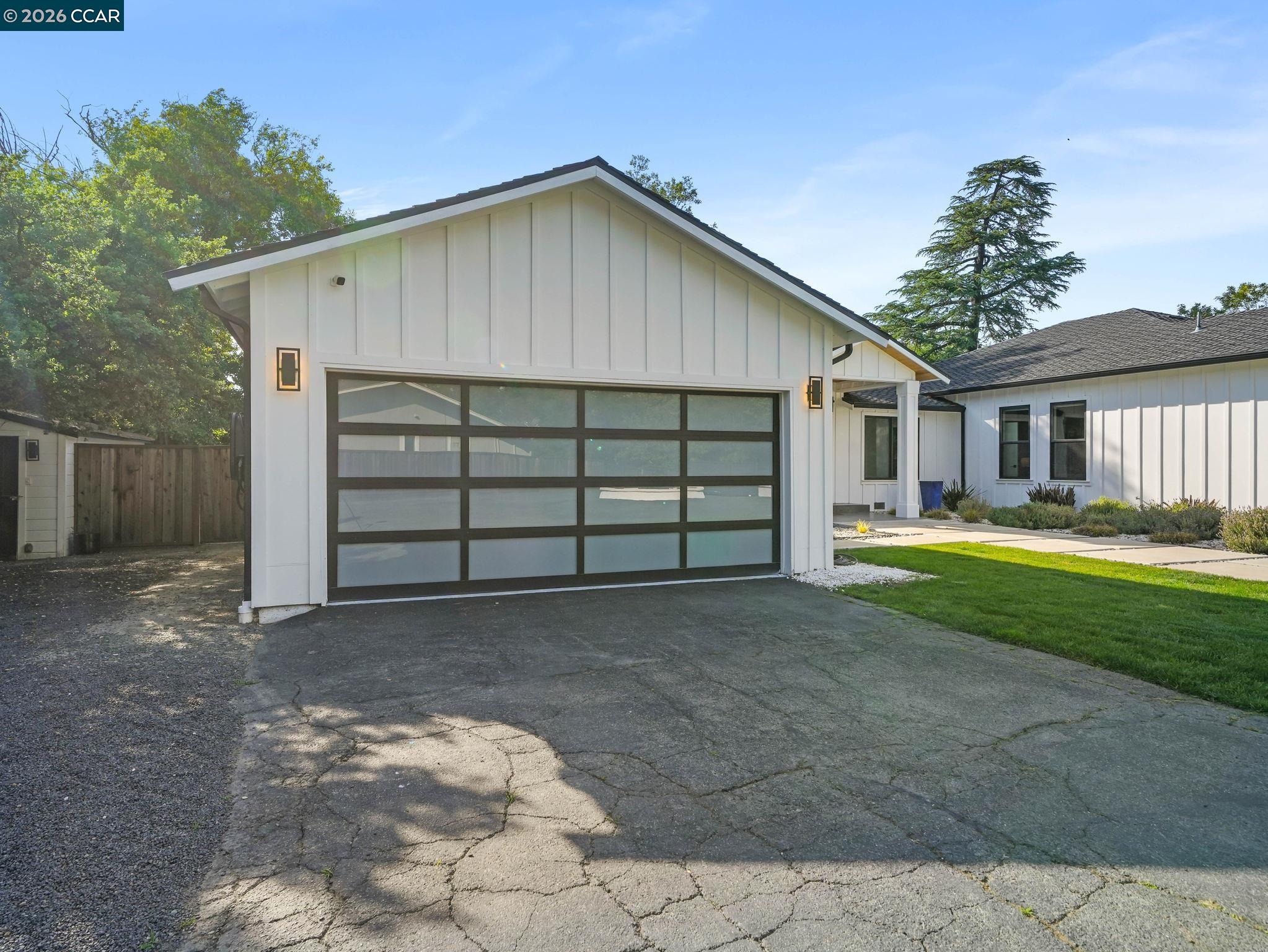 40 Mcguire Dr