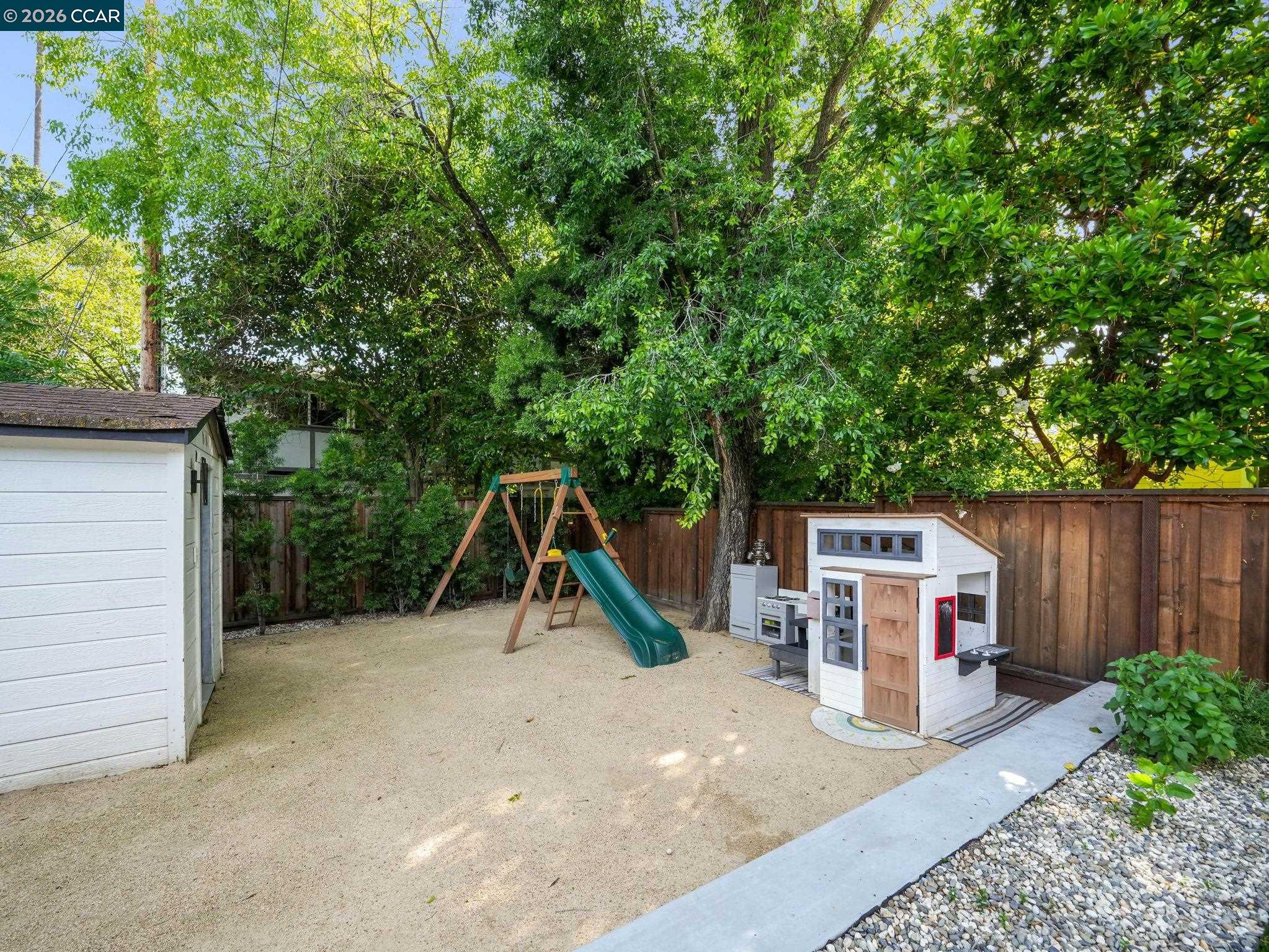 40 Mcguire Dr