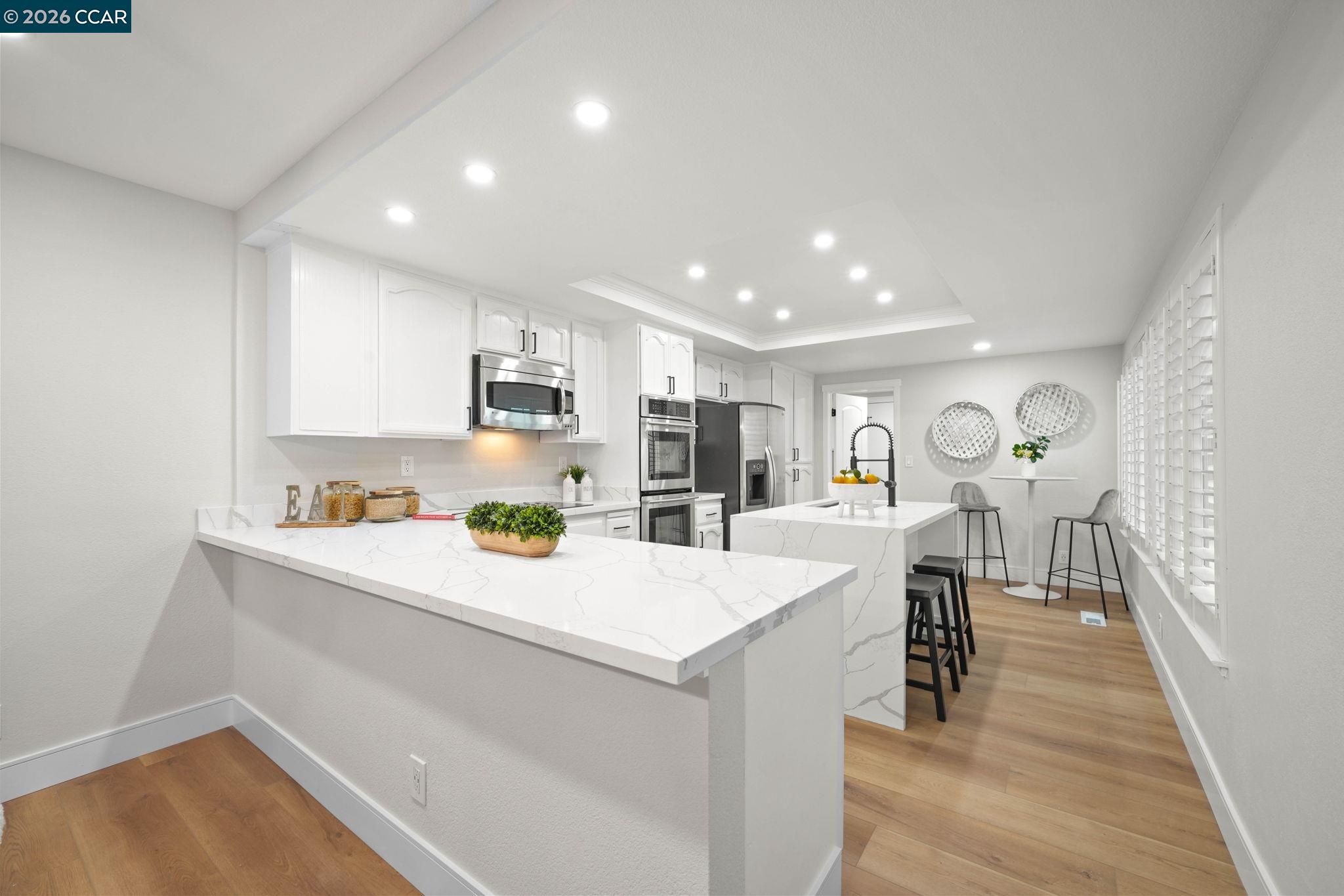 2130 Shoshone Cir