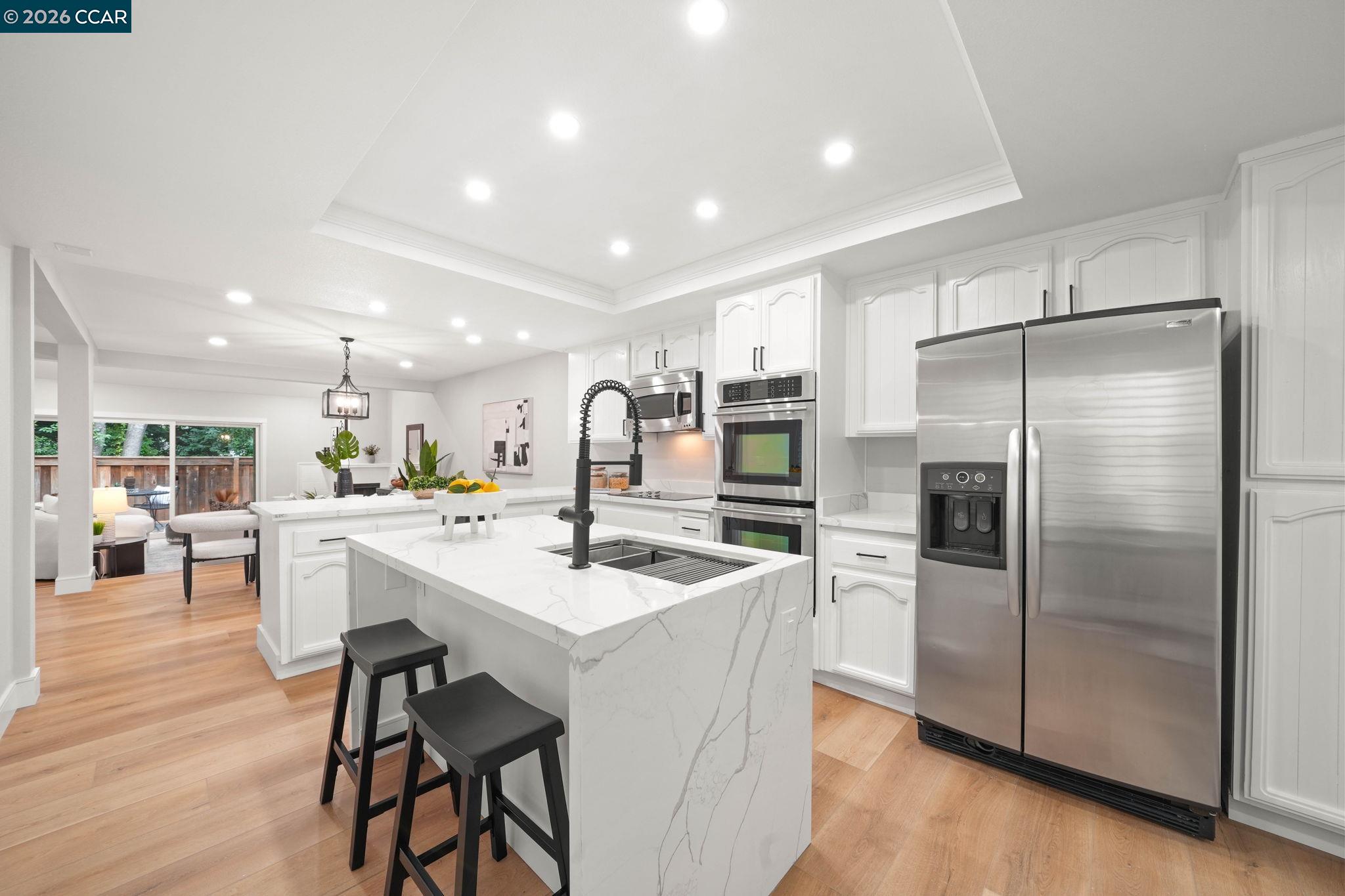 2130 Shoshone Cir