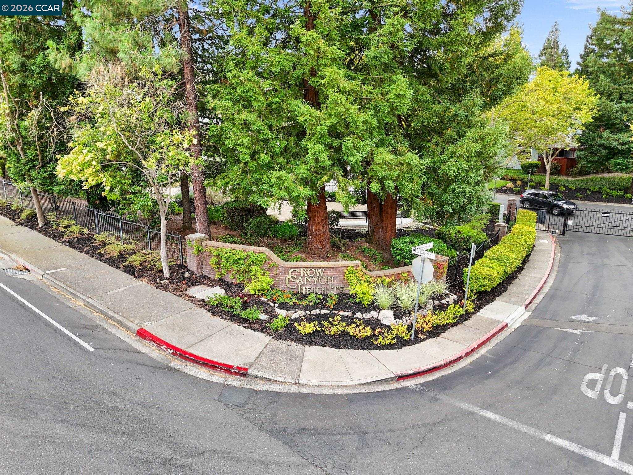2130 Shoshone Cir
