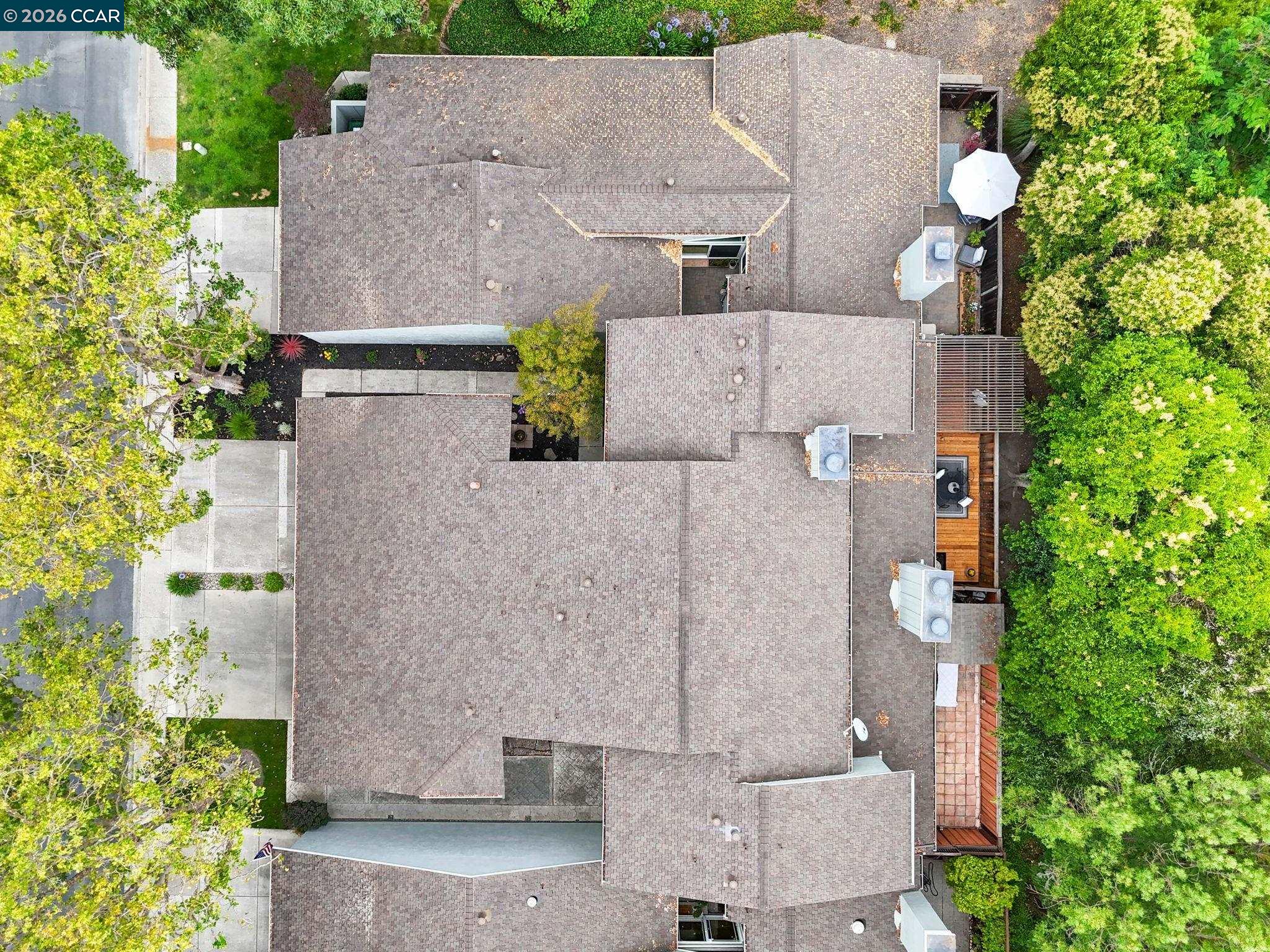 2130 Shoshone Cir