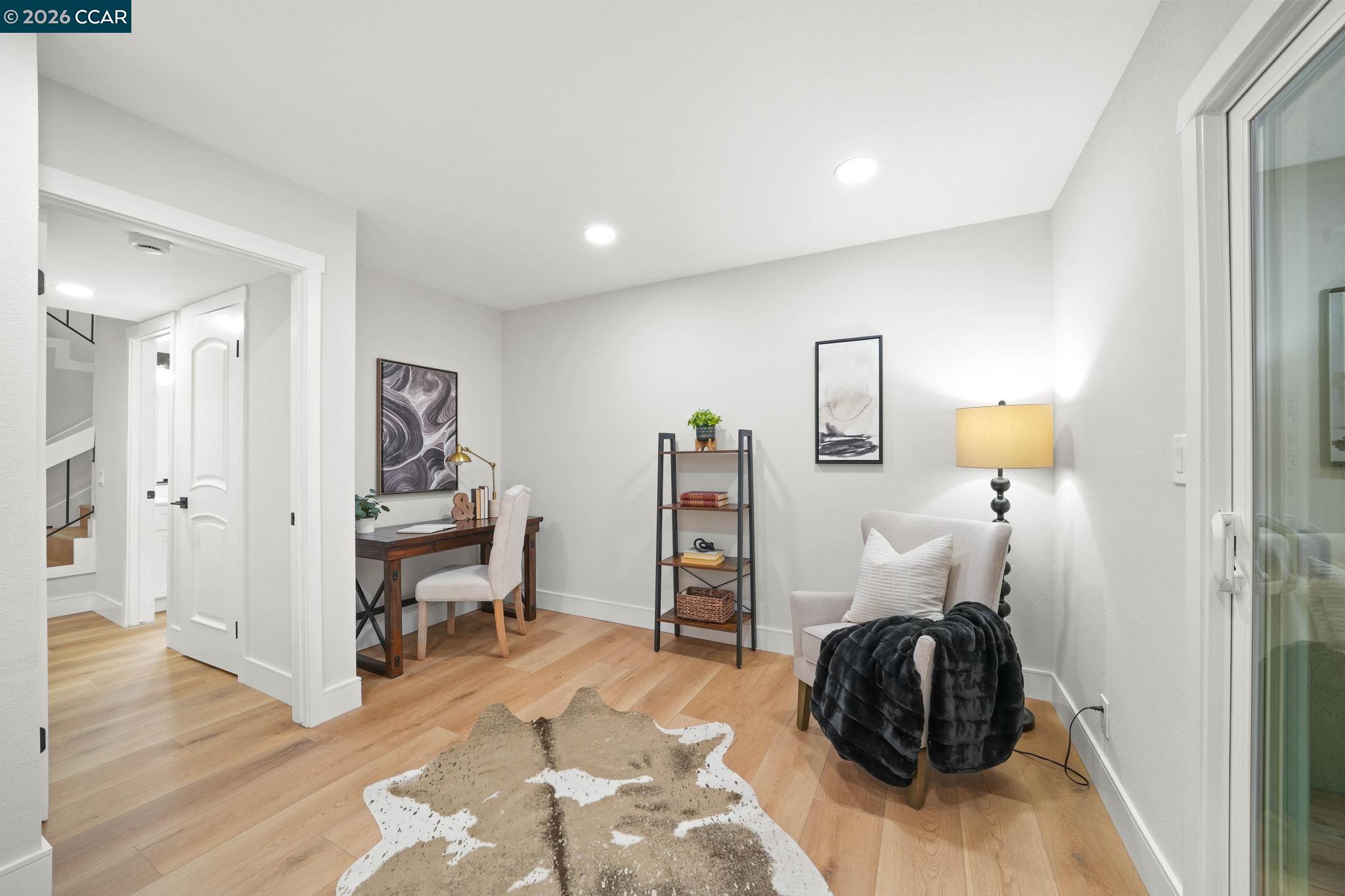 2130 Shoshone Cir