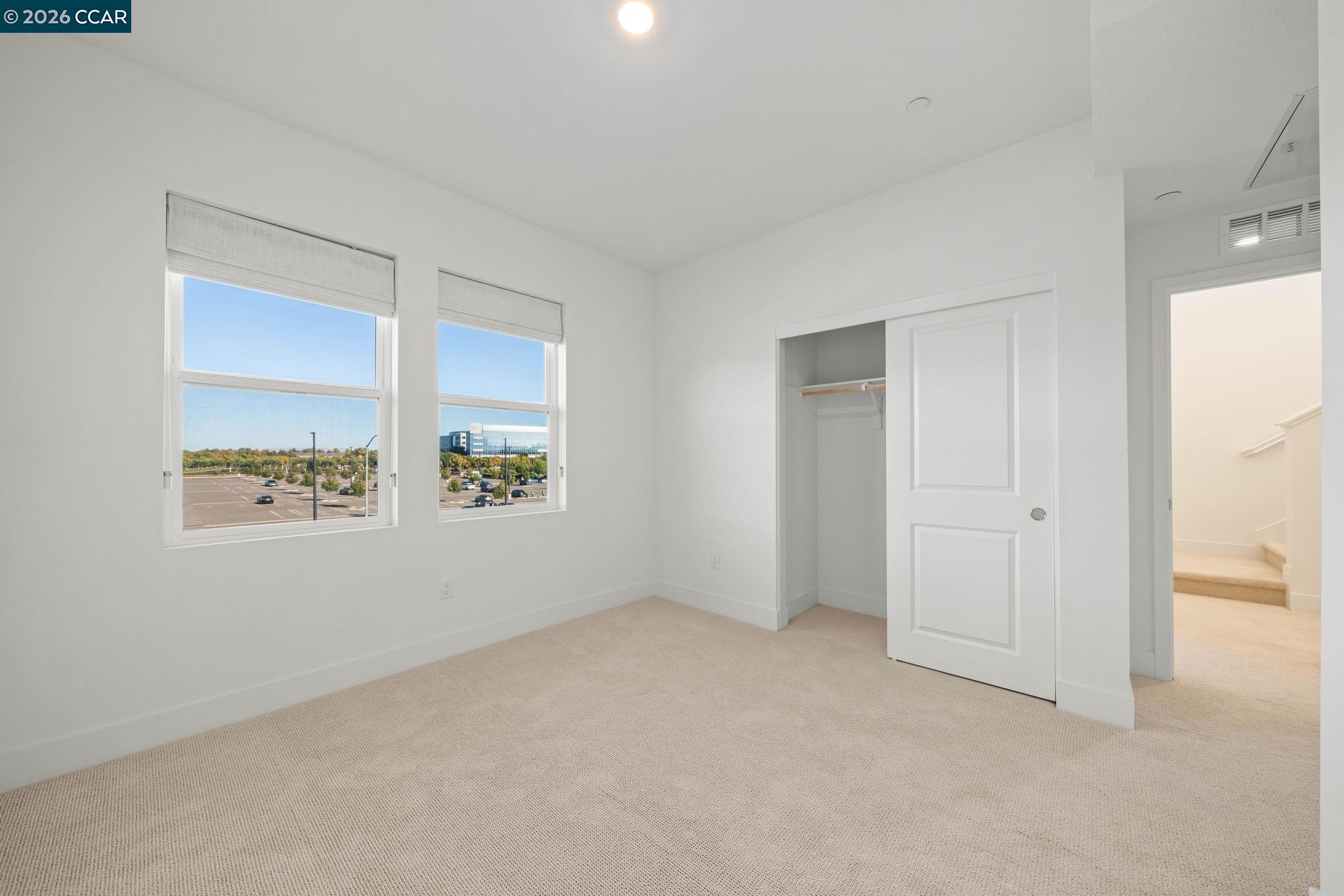 5400 Central Pkwy Unit: E