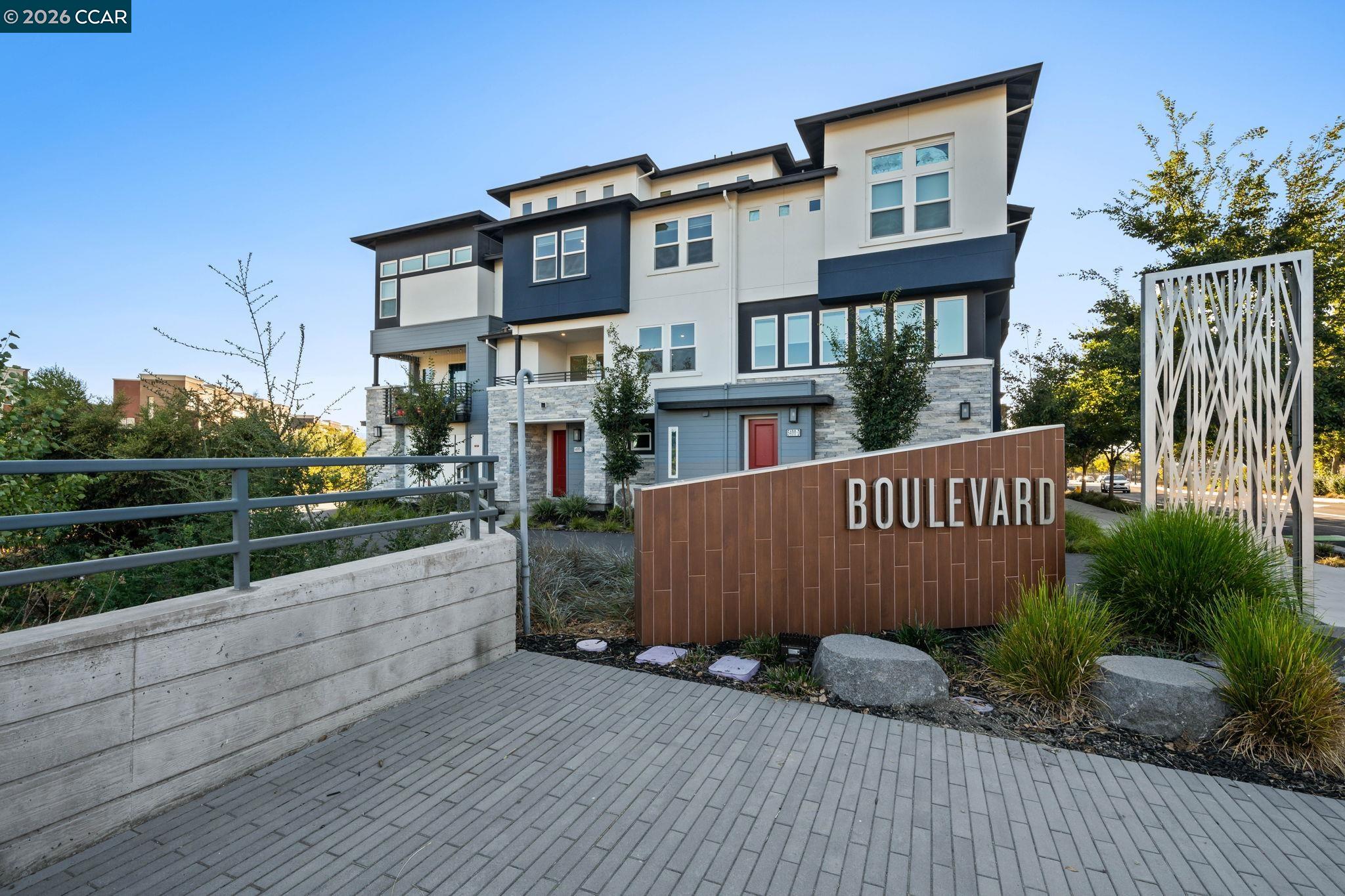 5400 Central Pkwy Unit: E