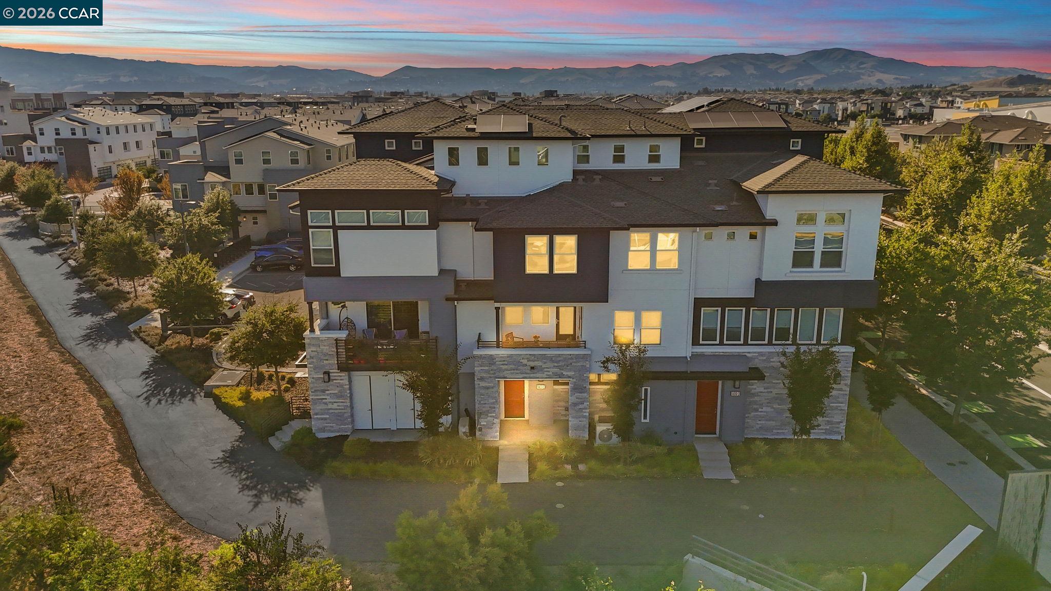 5400 Central Pkwy Unit: E