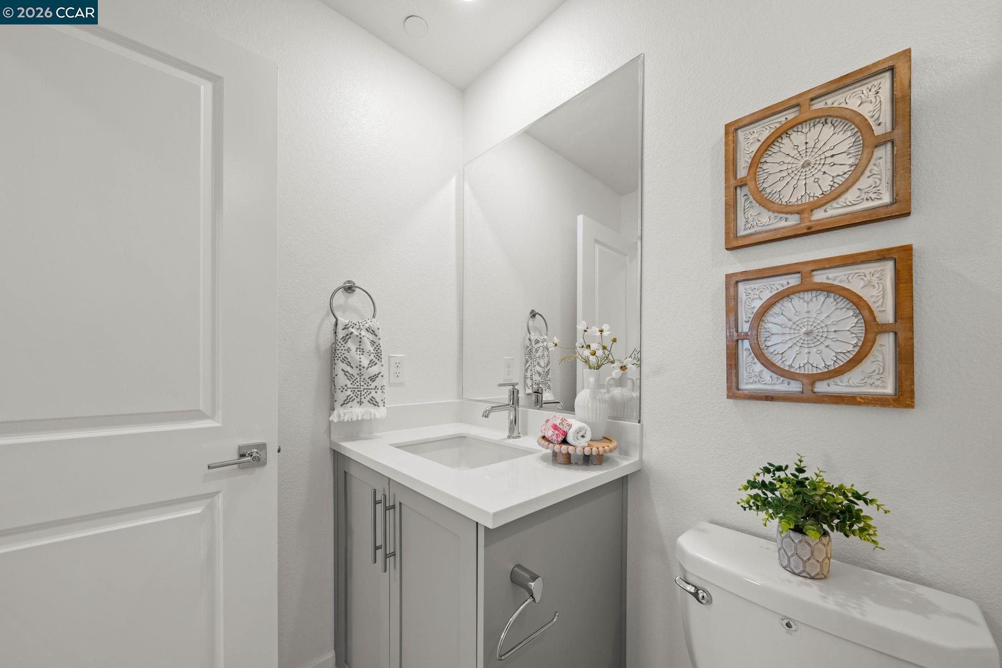 5400 Central Pkwy Unit: E
