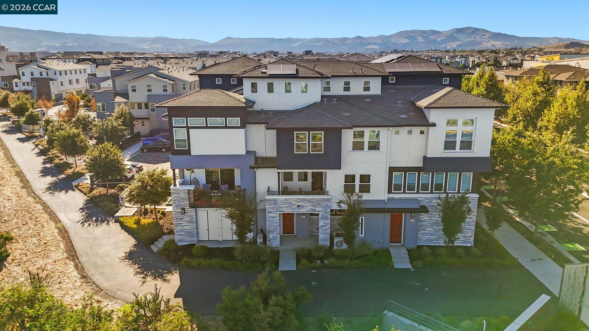 5400 Central Pkwy Unit: E