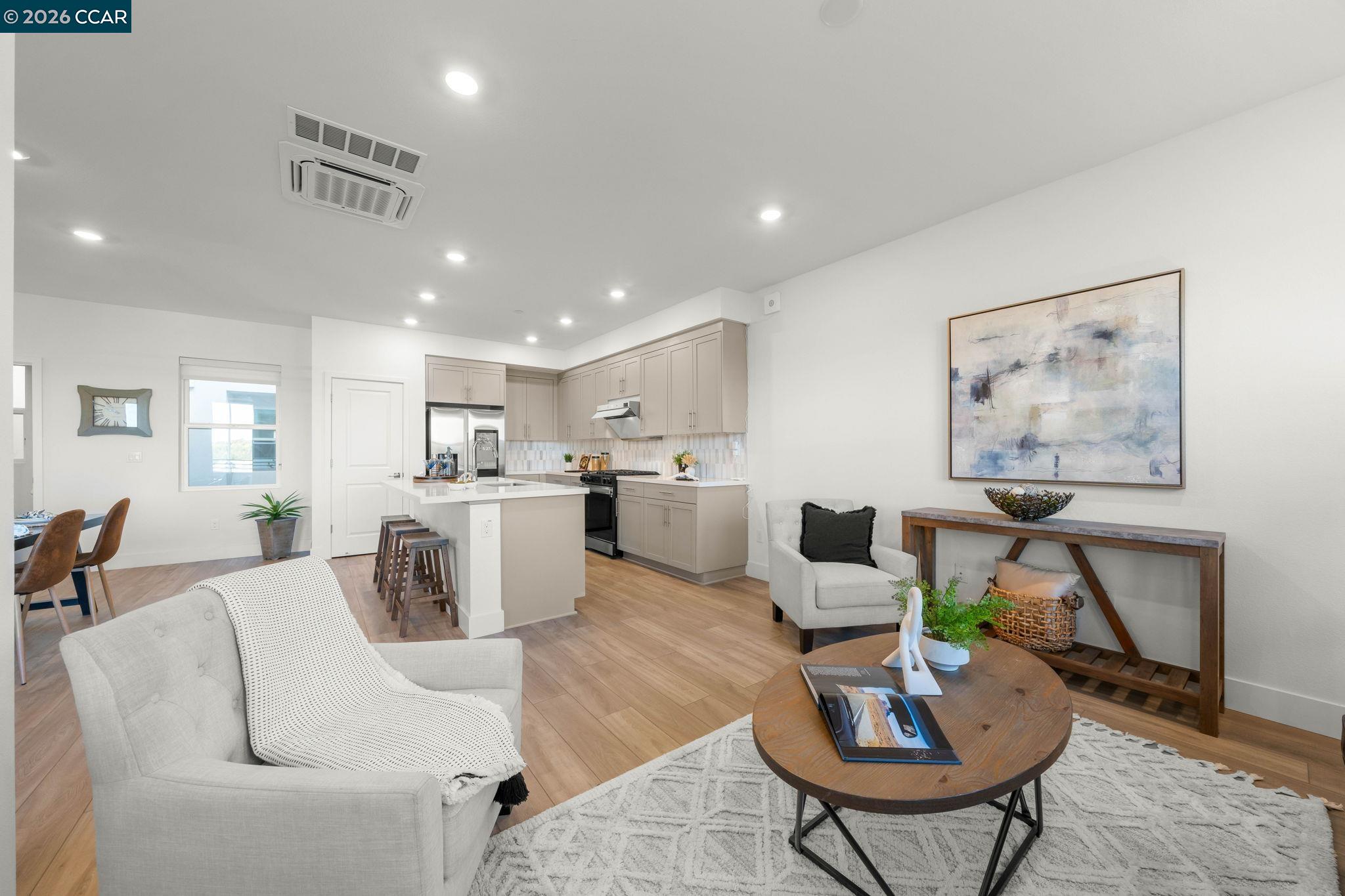 5400 Central Pkwy Unit: E