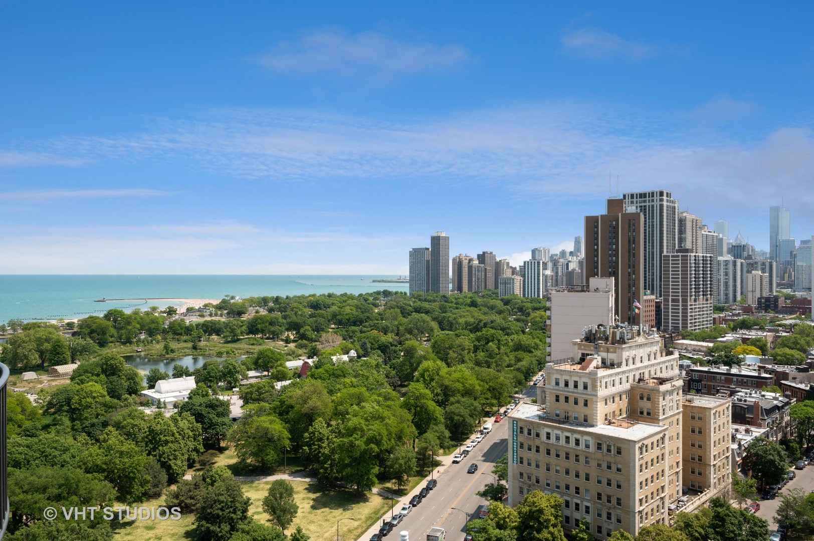 2020 N Lincoln Park West Unit: 19J