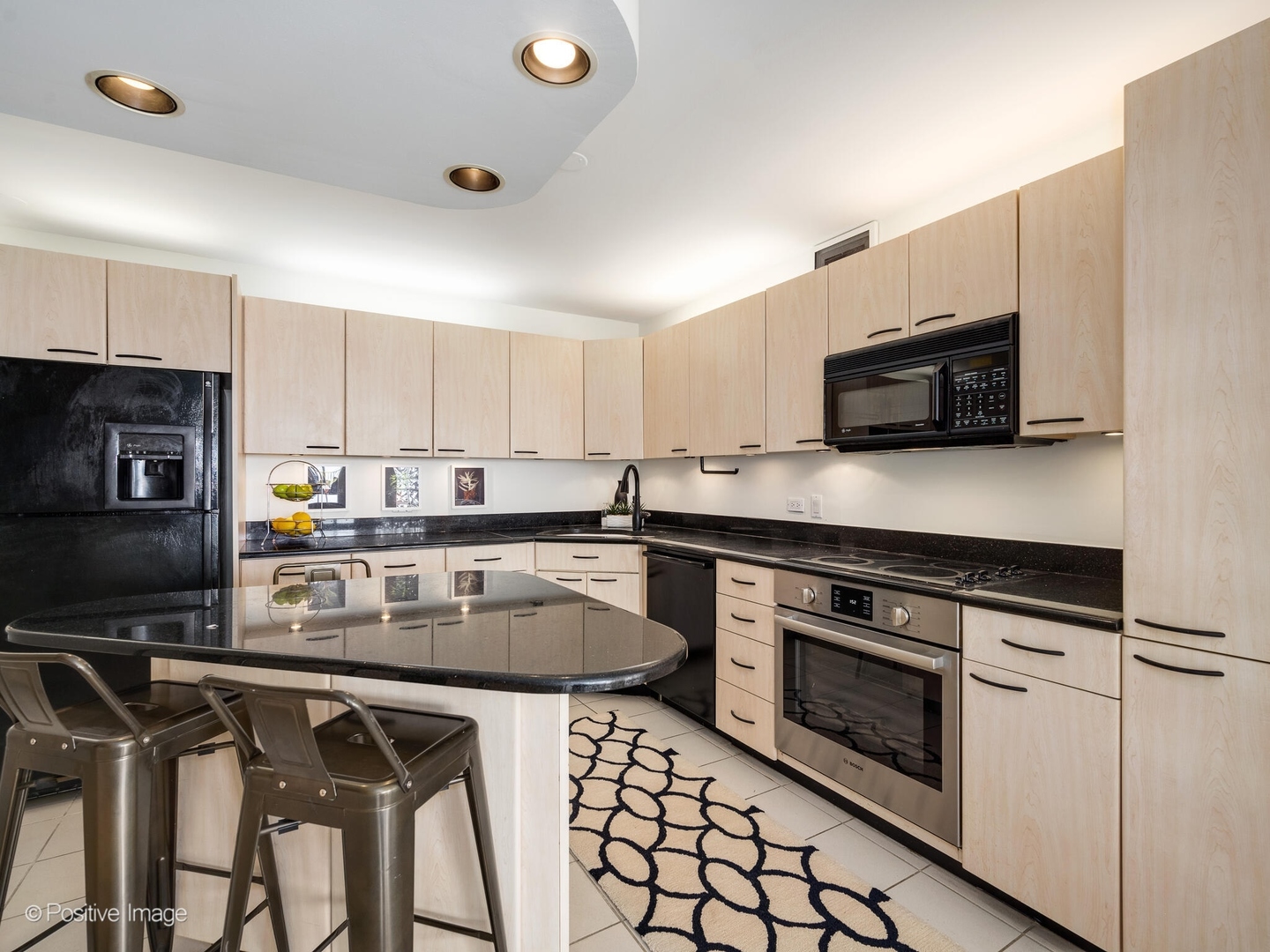 2020 N Lincoln Park West Unit: 31DE