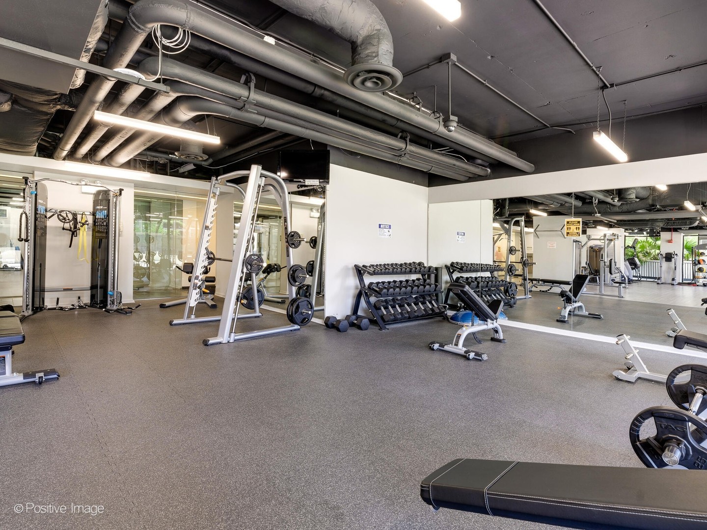 2020 N Lincoln Park West Unit: 31DE