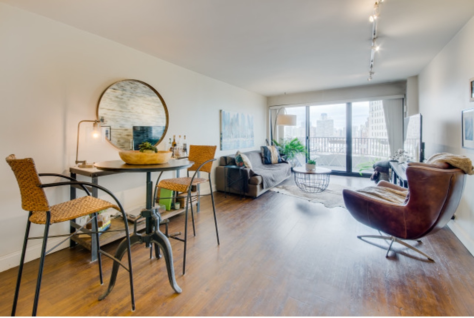 2020 N Lincoln Park West Unit: 12C