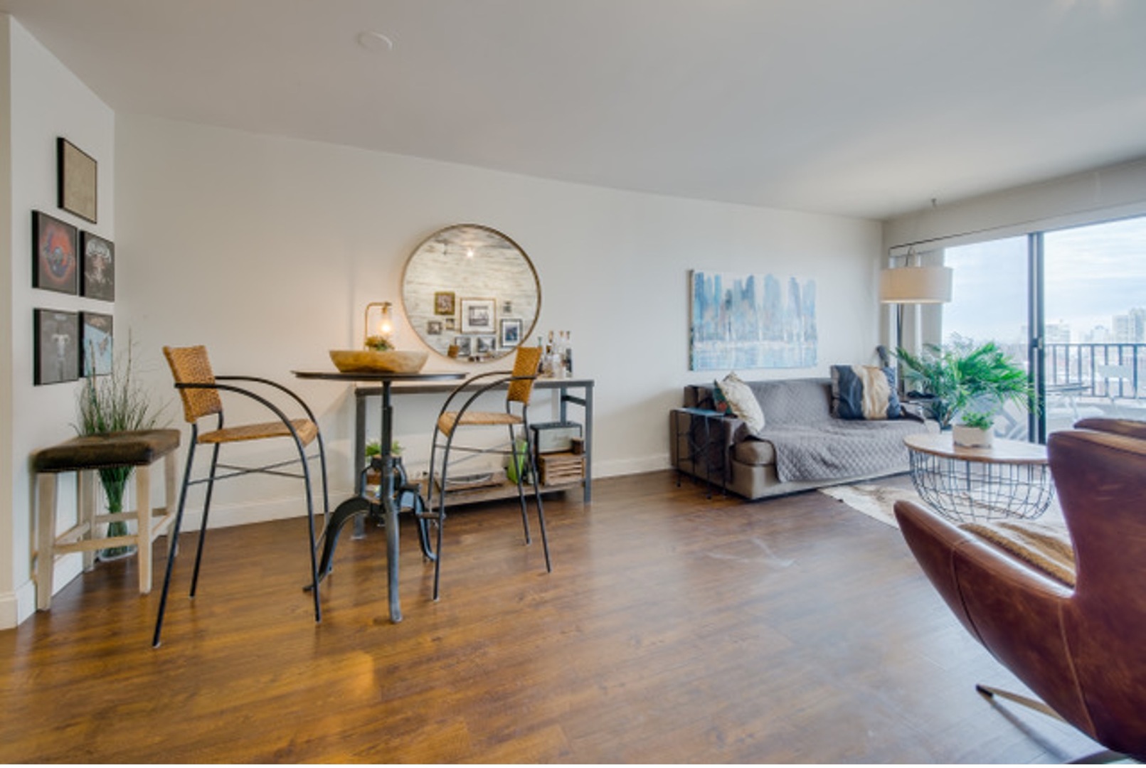 2020 N Lincoln Park West Unit: 12C