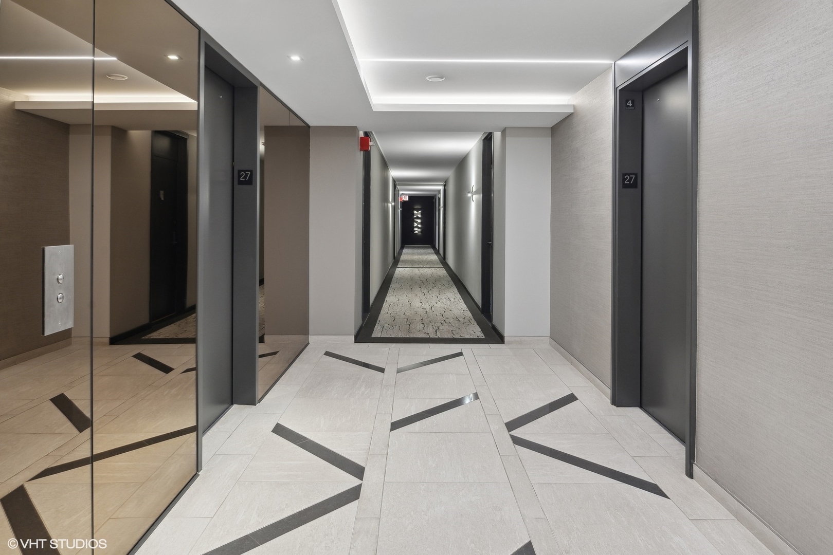 2800 N Lake Shore Drive Unit: 3210