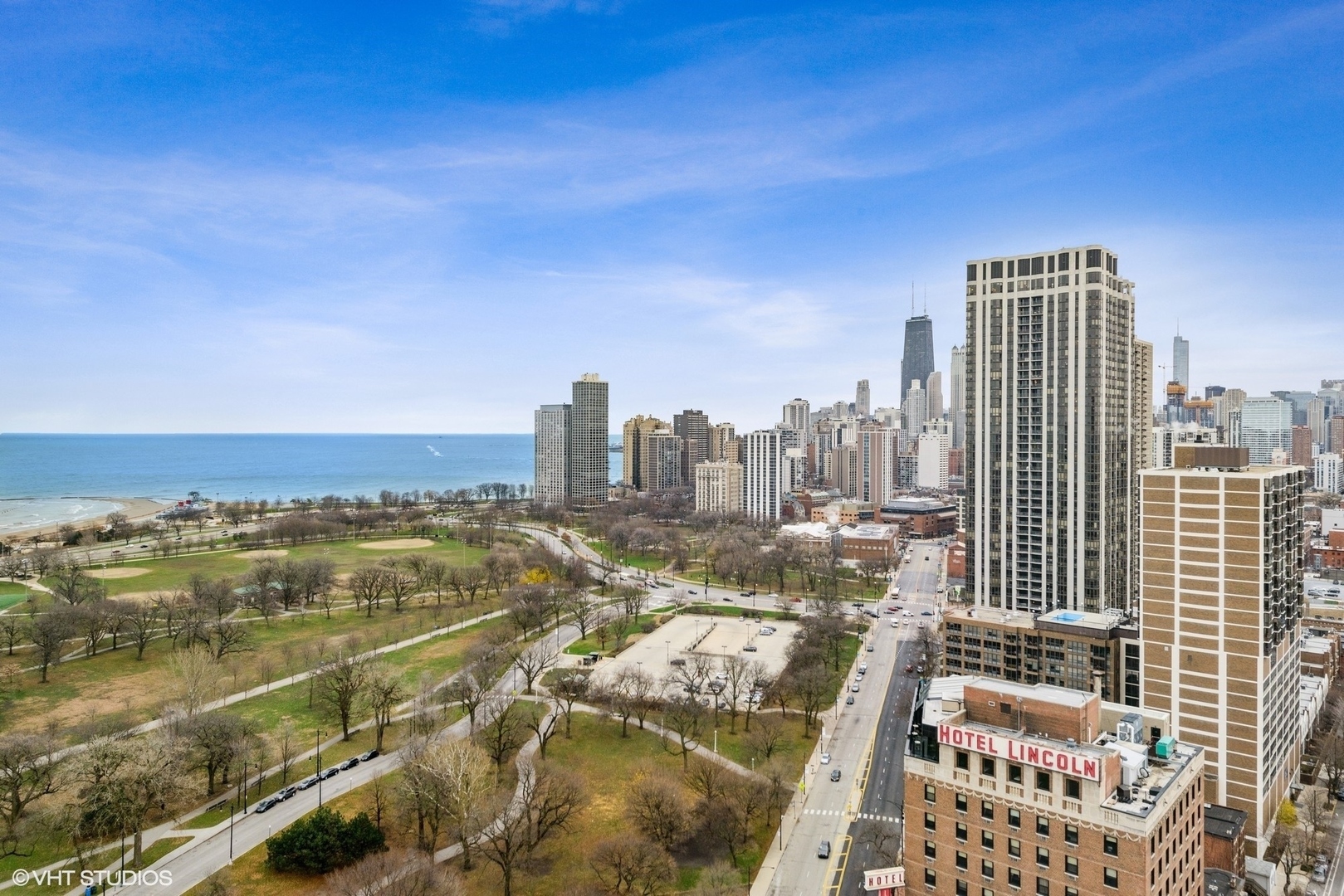 1850 N CLARK Street Unit: 1801