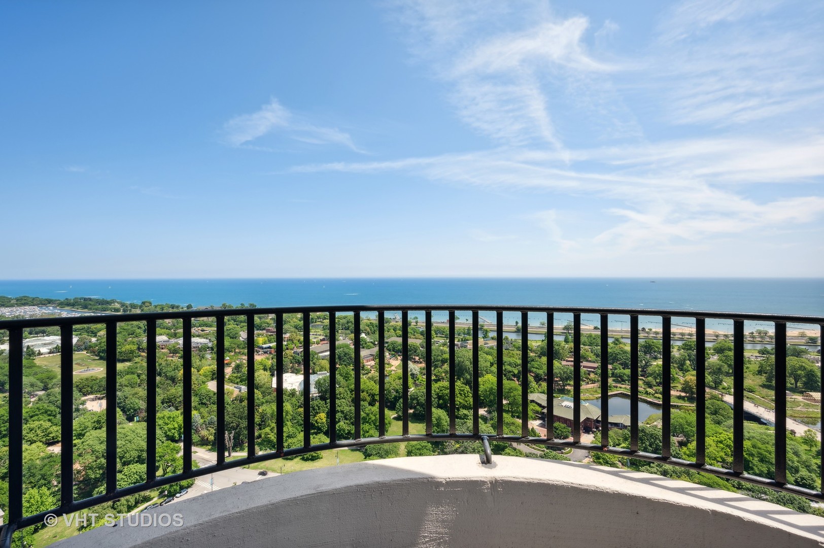 2020 N LINCOLN PARK WEST Unit: 31FG