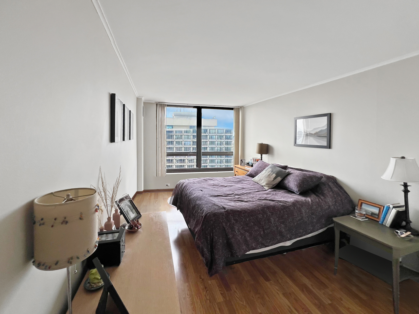 2020 N Lincoln Park West Unit: 29J